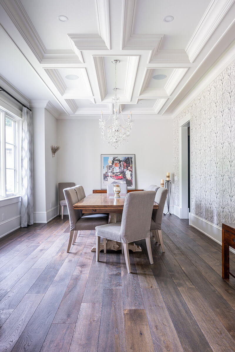 Custom Dining Room Design With Crystal Chandelier